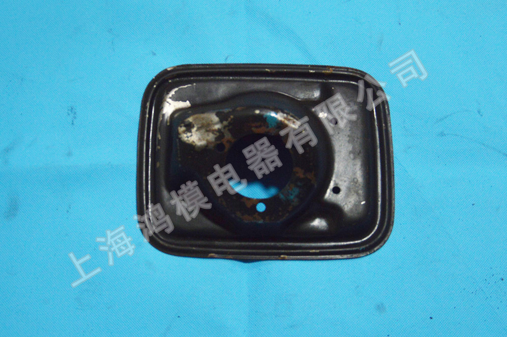 上海汽車 榮威W5 加油口小門支座